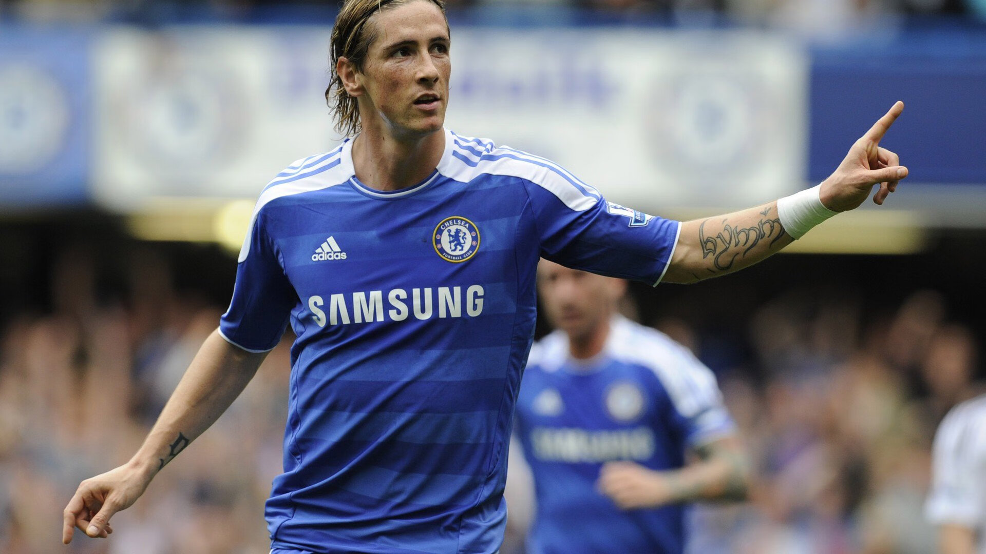 _冬季专属:露天冰雪网球锦标赛别样精彩_,冰上网球